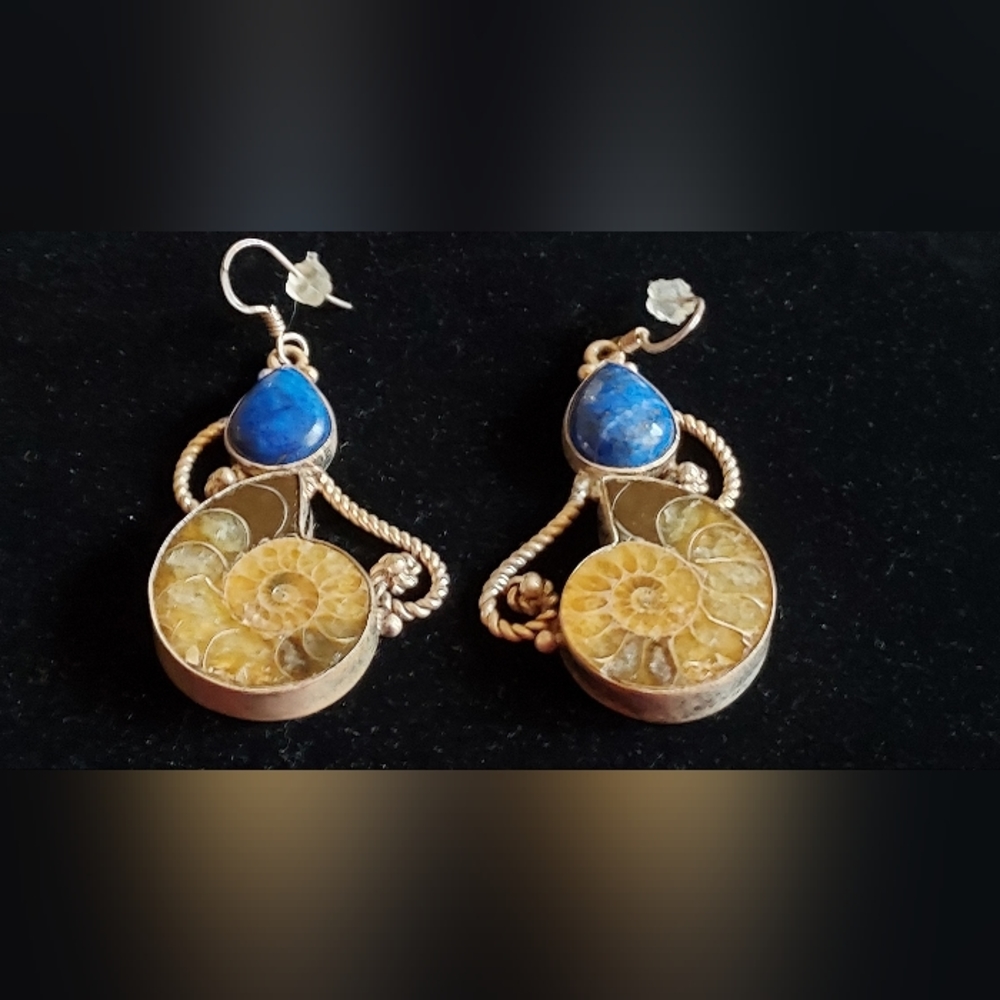 925 silver earrings with ammonite and blue lapis